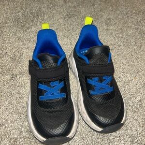 Kids Black and Blue Sneakers Cat and Jack Size 8 Like new